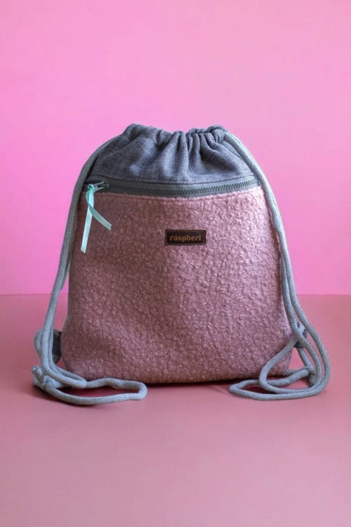 Szaro-różowy workoplecak z przednią kieszenią