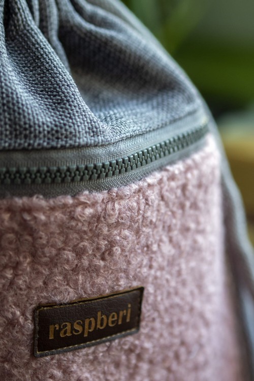 Szaro-różowy workoplecak z przednią kieszenią