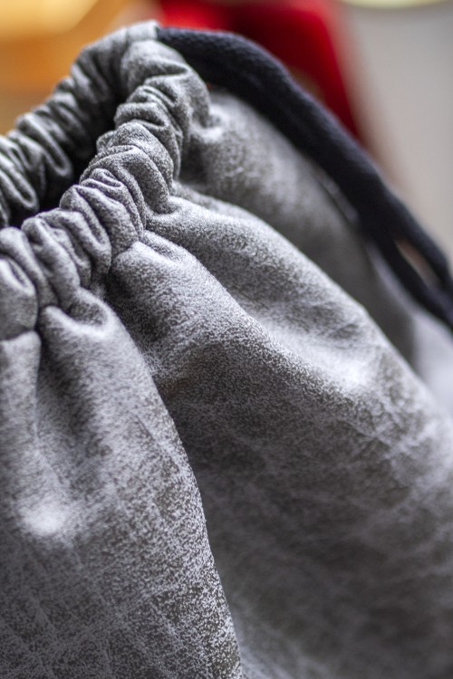 Szary prosty workoplecak