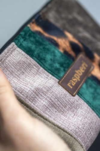 Kosmetyczka MIDI panterka