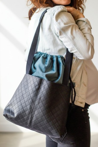 Pikowana torba z kominem do wózka