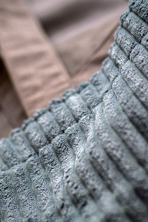 Shopperka z grubego niebieskiego sztruksu