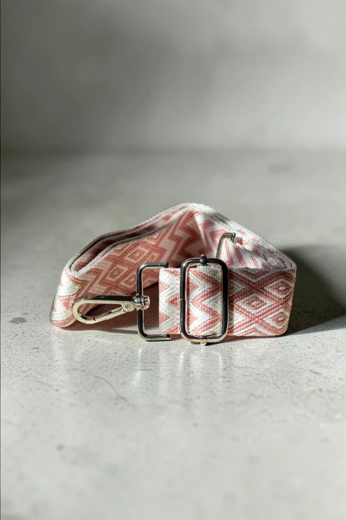 Biało-różowy pasek do torebki