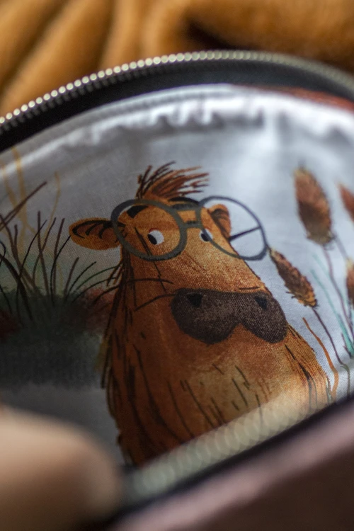 Kosmetyczka podróżna różowy baranek