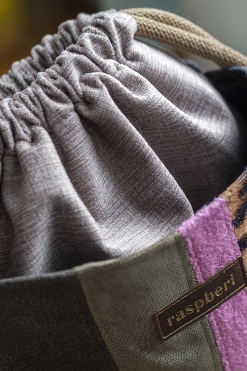 Listonoszka z kominem patchwork panterka