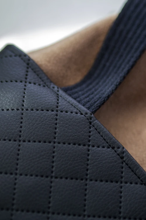 Karmelowo-czarna pikowana duża torba z kominem