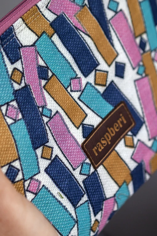 Kolorowa kosmetyczka MAXI