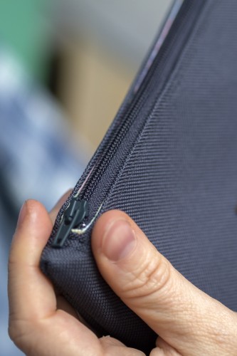 Grafitowa kosmetyczka MIDI