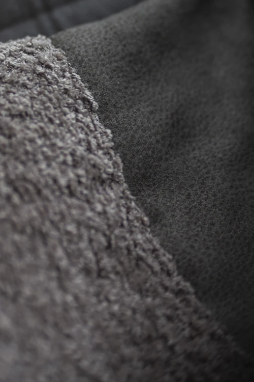 Szary plecak kurierski z suwakiem