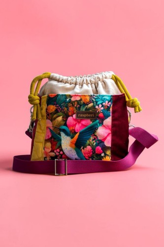 Kolorowa torebka patchworkowa listonoszka z kominem No Waste – unikat handmade z weluru | Raspberi