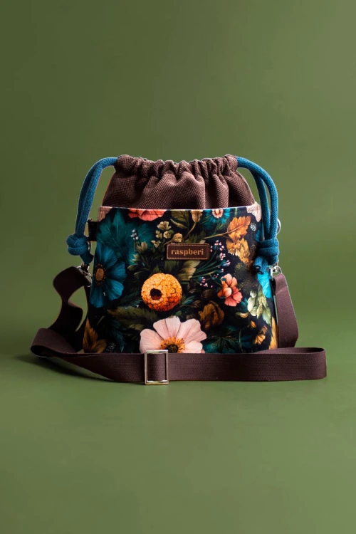 Brązowa listonoszka z kominem w kwiaty, welurowa handmade