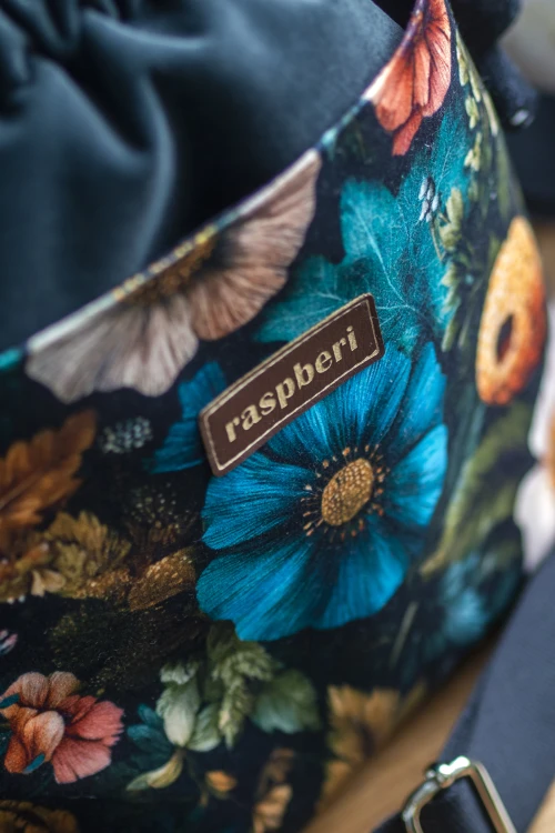 Grafitowa listonoszka z kominem z weluru w kwiaty – handmade, unikat