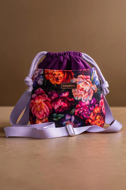 Fioletowa listonoszka z kominem z weluru w peonie – handmade, unikat