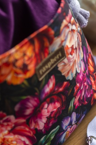 Fioletowa listonoszka z kominem z weluru w peonie – handmade, unikat
