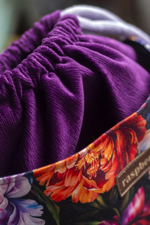 Fioletowa listonoszka z kominem z weluru w peonie – handmade, unikat