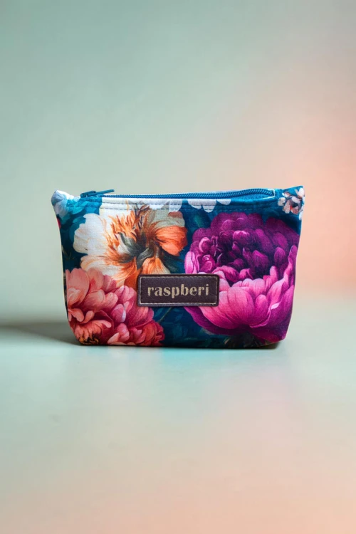 Etui na klucze z weluru w peonie – kwiatowe etui handmade