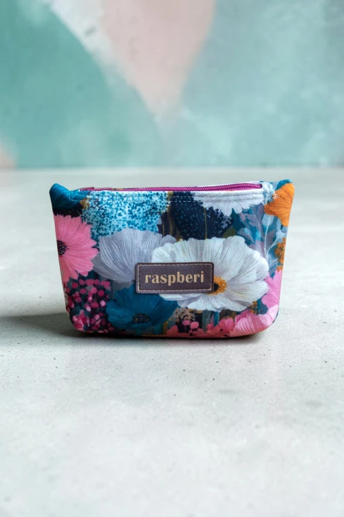 Etui na klucze z weluru w malowane kwiaty – oryginalne etui handmade