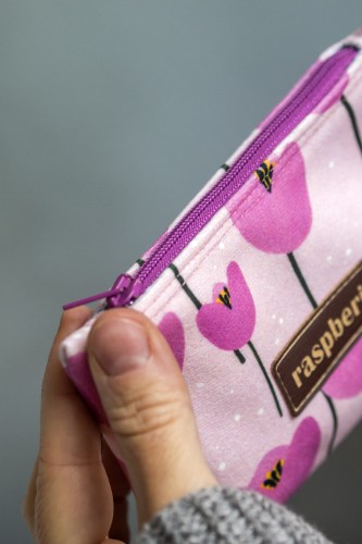 Etui na klucze z różowego weluru w tulipany – handmade