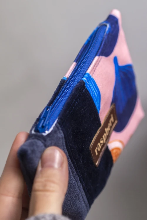 Etui na klucze z weluru w figi – praktyczne etui handmade