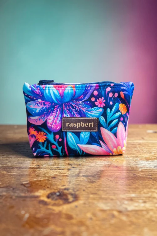Etui na klucze z granatowego weluru w różowe i fioletowe kwiaty – handmade