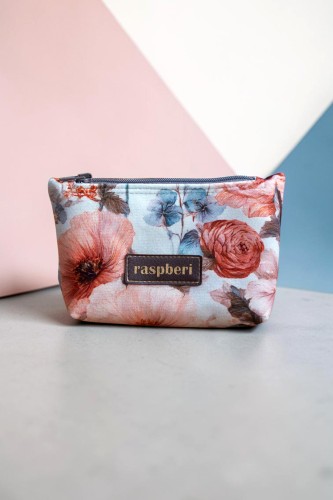 Etui na klucze z jasnego weluru w pastelowe kwiaty – handmade