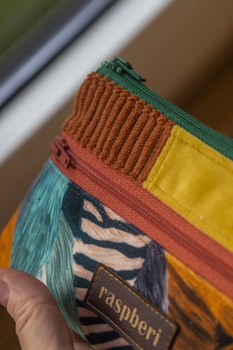 Wodoodporny portfel handmade z kolorowych tkanin – na karty i pieniądze