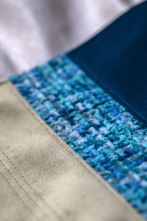 Workoplecak patchwork z kieszeniami – beżowy welur, oliwkowe i turkusowe dodatki