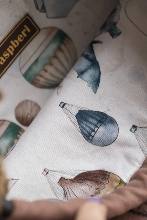 Plecaczek dziecięcy worek brązowy z haftem handmade – Raspberi
