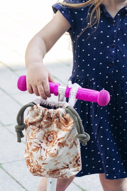 Worek na kierownicę roweru lub hulajnogi złociste kwiaty