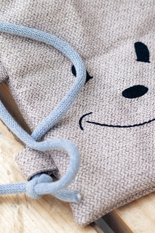 Mały dziecięcy workoplecak miś