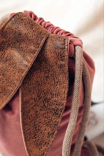 Różowy workoplecak królik z weluru