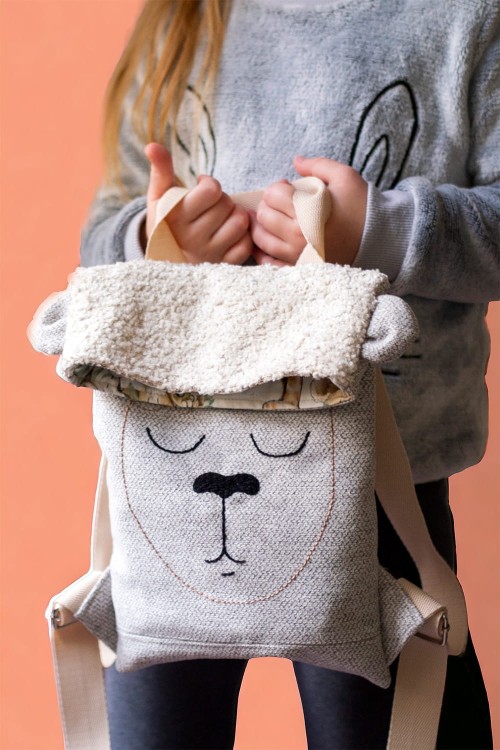 Jasny dziecięcy plecak LAMA