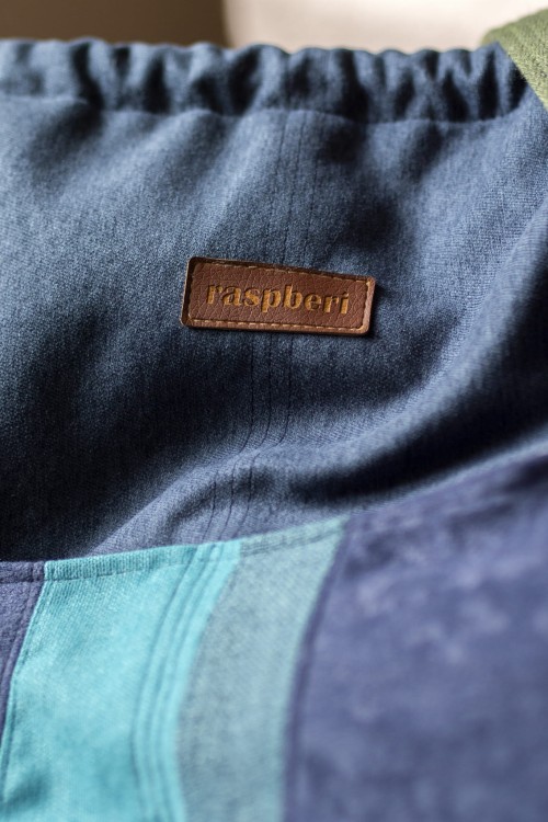 Duża granatowa torba z kominem